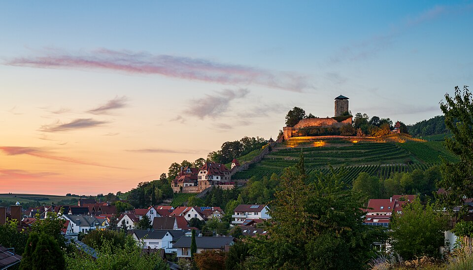 Blick auf Beilstein und die Burg Hohenbeilstein